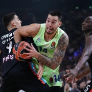 París - Barça: Victoria importante en el Accor Arena (79-90)