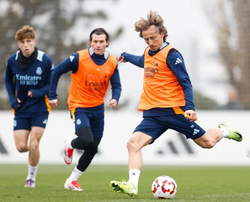 Último entrenamiento antes del debut en la Copa del Rey