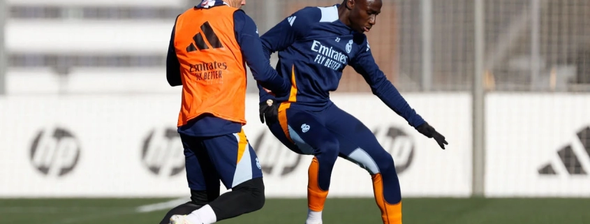 Último entrenamiento antes de recibir al Celta